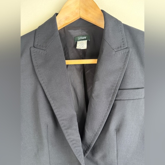J. Crew Schoolboy Women's Size 2 Black Wool 2 Button Blazer Jacket #71959 Career - Picture 3 of 14